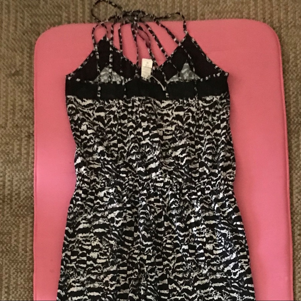 Pre loved Fabletics dash jumpsuit in Medium - Picture 3 of 4